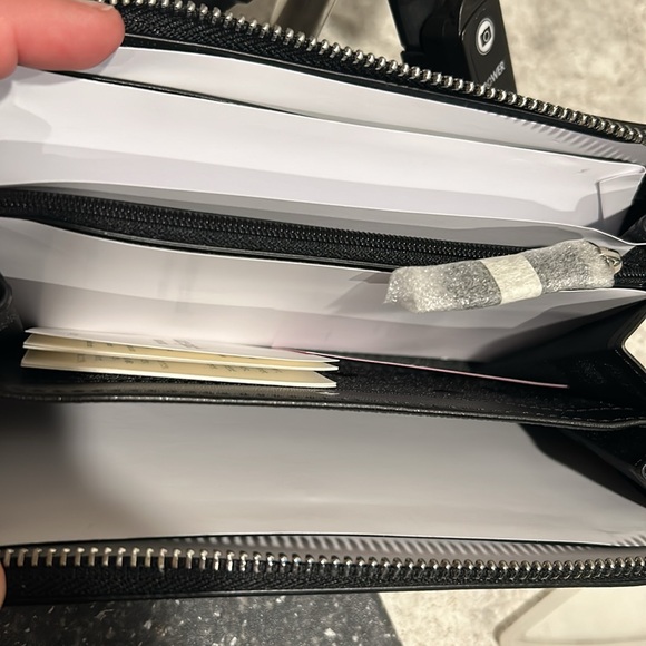 Kate Spade NY Cameron - Picture 5 of 8